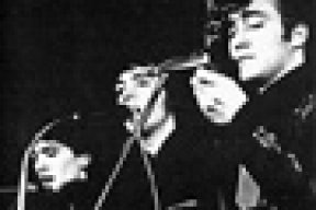 The Beatles судятся из-за концертной записи 1962 года