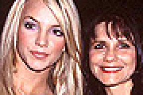 Мать Бритни Спирс «сдала» дочку: алкоголь в 13, секс в 14, наркотики в 15