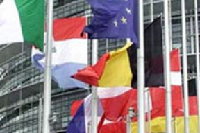Европарламент призвал Брюссель приостановить санкции в отношении белорусских чиновников