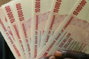 В Зимбабве введут в обращение купюру в 200 миллионов долларов