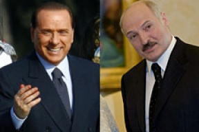 На прощание Берлускони сказал Лукашенко, что будет очень рад видеть его в Праге
