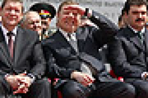 Красавицы, монстры и Лукашенко на «MILEX-2009» (фоторепортаж)