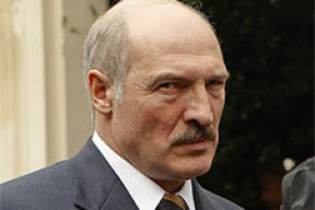 «Мы можем объяснить Лукашенко, что дрейф в сторону Запада лично для него окажется трагическим»
