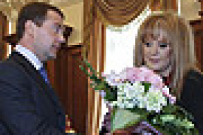 «Не Кристина Орбакайте с Русланом Байсаровым тягаются в Грозненском суде. Это Алла Пугачева меряется в Кремле с Рамзаном Кадыровым»