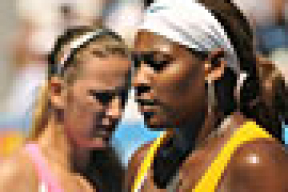 Виктория Азаренко, находясь в двух брейках от полуфинала Australia Open, тем не менее проиграла Серене Уильямс