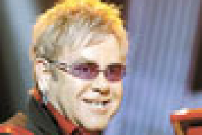 Элтон Джон: Иисус Христос был гомосексуалистом