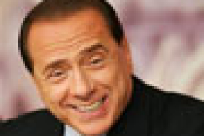 Берлускони издал книгу с письмами собственных поклонников