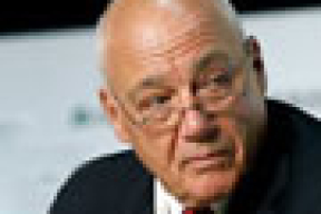 Владимир Познер рассказал, почему поучаствовал бы в гей-параде