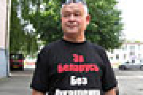 Міліцыю непакоіць майка гомельскага актывіста (фота)