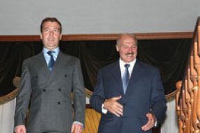 Лукашенко устроил Медведеву «проверку на вшивость» (обновлено, добавлено видео)