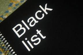 Замдиректора радиостанции «Пилот FM» признал существование «черных списков»