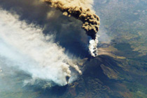 Самые опасные вулканы XXI века (фото)