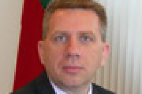 Генпрокурор Литвы сбил на переходе женщину и тут же подал в отставку