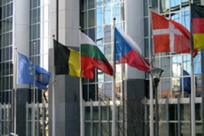 ЕС готовит санкции против Мясниковича, Семашко и Чижа