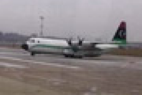 В Национальном аэропорту «Минск» уже несколько дней стоит ливийский самолет (фото)