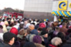 Жители Барановичей штурмом брали открывшийся «Евроопт» (фото, видео)