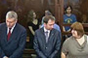 «Бог выше этой суеты»