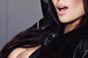 Петра Сурынава