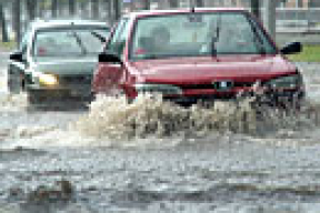 В Витебске в результате ливня были затоплены улицы