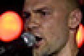 После провала в Украине наш Дядя Ваня покоряет российский «Голос» (видео)