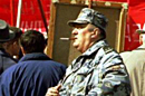 Милиционерам в форме запретили курить