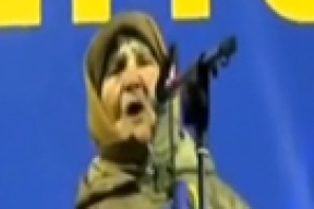 Бабушка с белорусского пограничья порвала Евромайдан (видео)