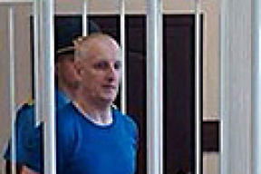 Правозащитник Андрей Бондаренко на суде попросил прощения у избитых им женщин