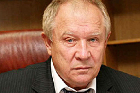 Экс-глава Белнефтехима уехал лечиться за границу?