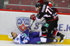 Минское «Динамо» уволило тренера челябинского «Трактора»