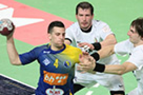 Белорусские гандболисты спасли положение в драматичной битве с боснийцами