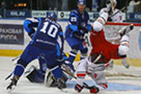 Минское «Динамо» забросило 3 шайбы за 89 секунд