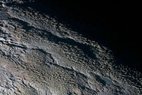 Опубликованы цветные высококачественные фото Плутона