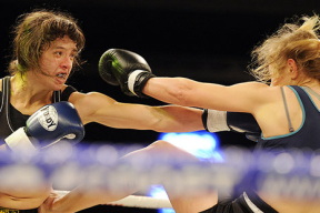 В центре Минска сразились Украина и Беларусь