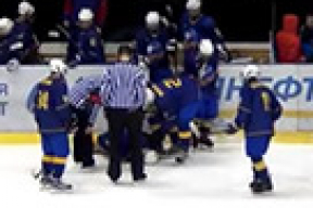 Юный хоккеист «Беркута» спасает жизнь одноклубнику