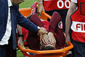 Франция проиграла финал домашнего ЕВРО