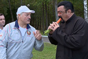 «Этот зайчик если что и ляпнет, так электорат один черт не поймет»