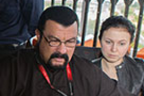 Стивен Сигал тоже записался в белорусы и встретился с Лукашенко