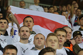 Как Беларусь снова стала бело-красно-белой