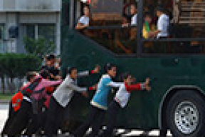 Як я штурхаў аўтобус да беларускай мяжы