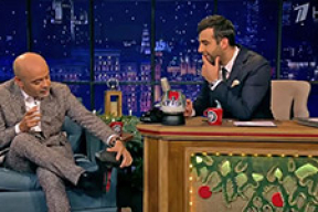 Иван Ургант подарил Кристиану Лубутену гомельские галоши