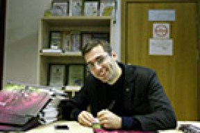 Нацагентство по туризму издало календарь со скандальным фото