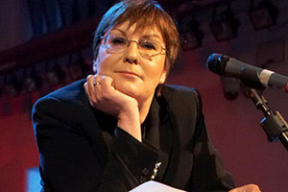 «Молиться на президента, есть с его руки — вот задача журналистов в понимании российских телевизионщиков»