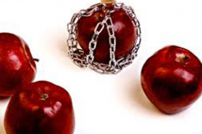 «Кто я есть? Пока еще безобидный домашний онанист или уже порно-преступник?»