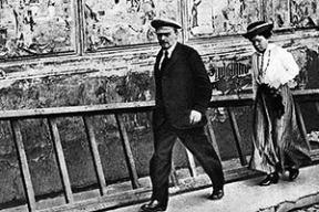 Важнейшие документы об Октябрьской революции все еще засекречены