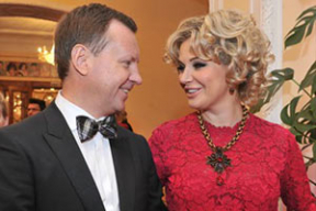 «Сегодня воюющая Украина представляется дальновидным людям островком стабильности по сравнению с Россией»