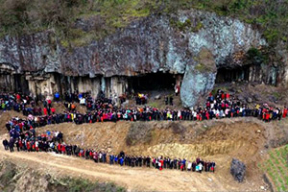 В Китае 500 членов одной семьи сделали общее фото