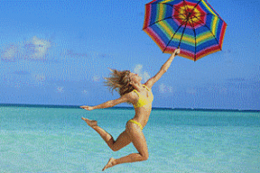 Как теннисистки рекламируют купальники