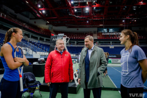 Капитан женской сборной возмутился приходом на тренировку Шакутина и Шамко