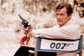 Памяти Роджера Мура, сыгравшего агента 007: «Если у вас нет чувства юмора, можете смело ложиться в гроб хоть сейчас»