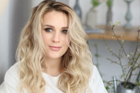 Анна Шаркунова стала мамой и рассказала про отца ребенка